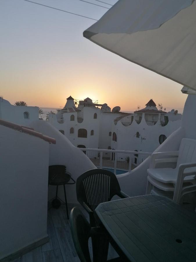 Wonderful White Appartament In Las Tortugas 플라야데라스아메리카스 외부 사진